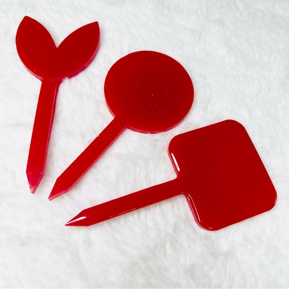 Set of 3 Red Plant Markers Hand Crafted Resin Gift Set Cake Toppers - Picture 4 of 6